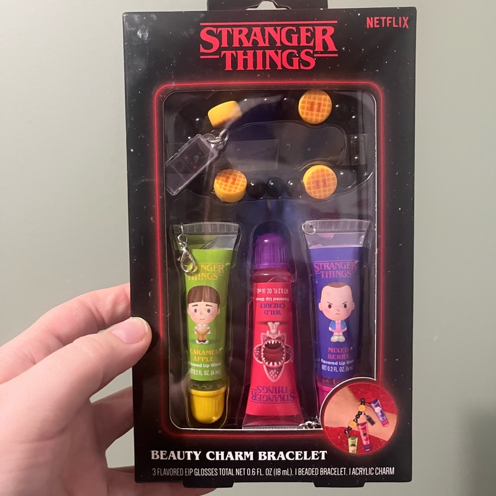 *5/$30* Stranger Things Beauty Charm Bracelet Set